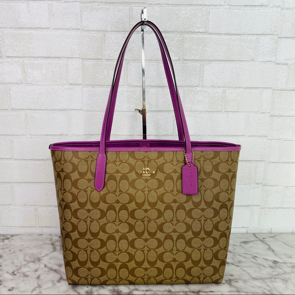 Coach Signature City Tote